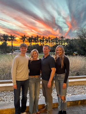 Photo of Dr. Keuker and family.